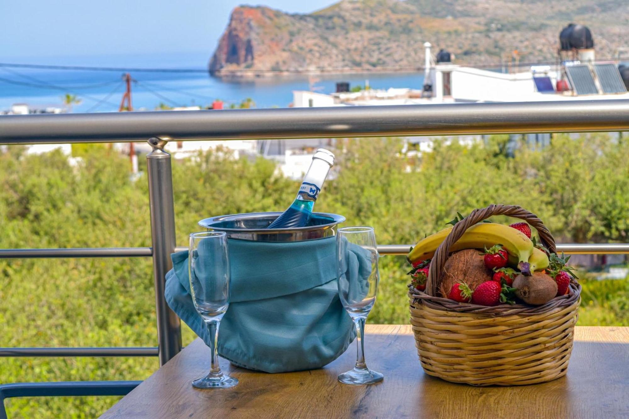 Sun Flower Villas With Sea View Agia Marina  Exterior photo