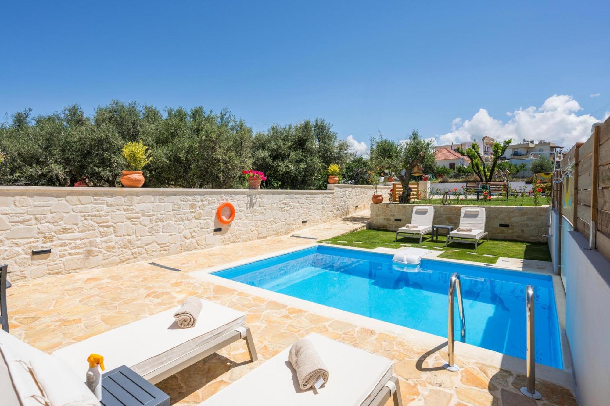 Sun Flower Villas With Sea View Agia Marina  Exterior photo